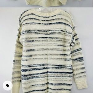 Calvin Klein Super soft cozy knit sweater large